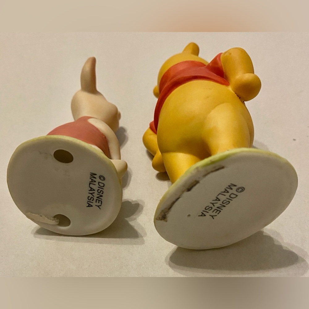 Disney Winnie the Pooh and Piglet Porcelain Figurine Lot - Picture 6 of 11